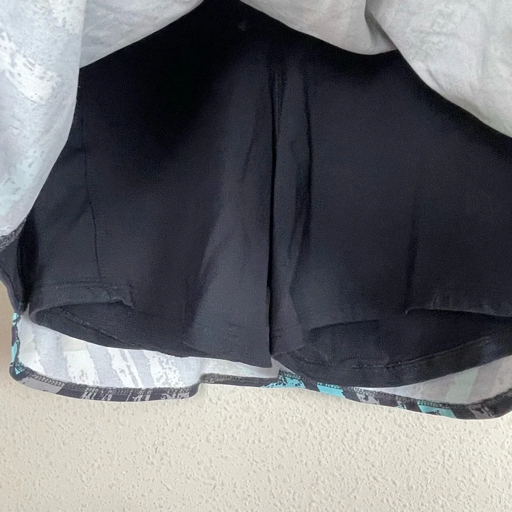 Dona Jo Skirt Size 1 / Small Black Skort Taupe Hem Athletic Tennis Golf Skirt‎